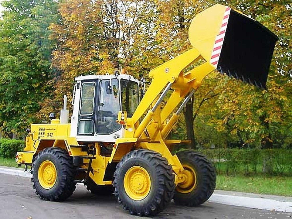 Ремонт погрузчика амкодор. Амкодор 325-01. Погрузчик фронтальный одноковшовый Амкодор 342в. Амкодор 333в. Амкодор то 325.