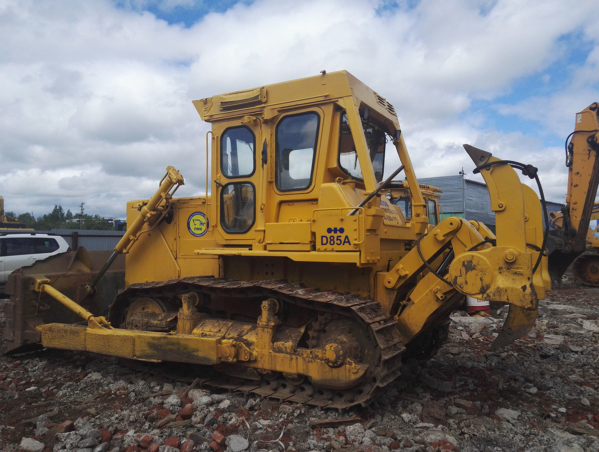 Бульдозер 21. Komatsu d85. Комацу д85а-21. Коматсу д85 бульдозер. Бульдозер Комацу 85ех.